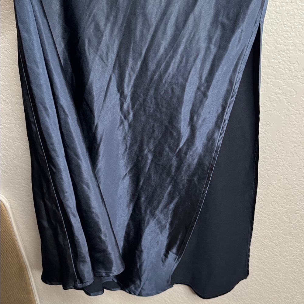 NWT Petal & Pup Ricki Maxi Dress Size Medium Navy Silky Butterfly Sleeve Wedding - Picture 8 of 12